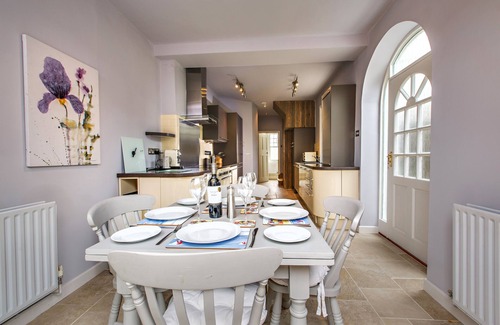 Sheringham Cottage | Location de vacances indépendante de 2 chambres avec jardin privé