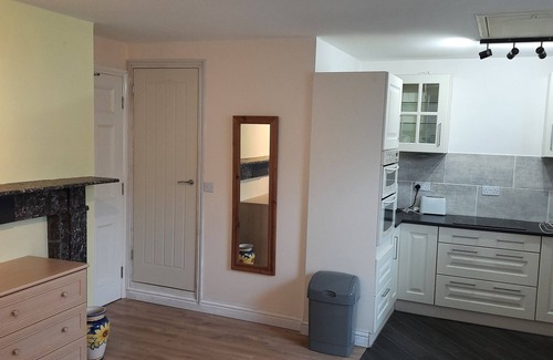 Winterton-on-Sea Appartement | Self Contained Studio Flat in Winterton Hall
