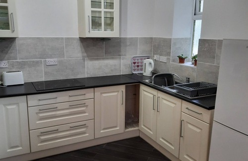 Winterton-on-Sea Appartement | Self Contained Studio Flat in Winterton Hall