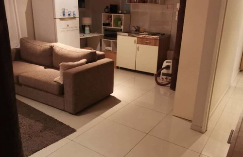 Laingholm Appartement | Self contained Studio surrounded by native NZ forest, close to City & amenities