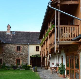 Kajov Appartement | Selský Dvůr- apartmány a keramická dílna