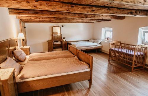 Stepanov Maison | Selský Dvůr