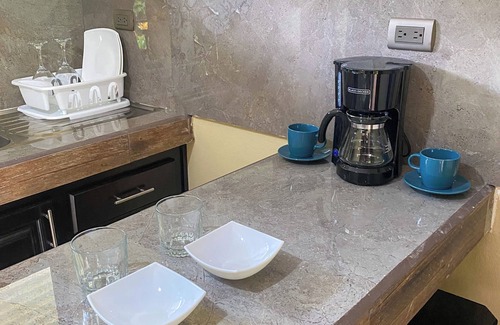 Rio Cuarto de Grecia Cabine | Selva Negra Loft: surrounded by mountains, rivers, lakes, and lush wildlife.