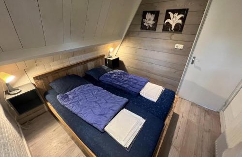 Stramproy Maison | Semi-detached bungalow 'Muizenoortje' at park Vosseven