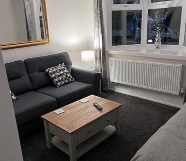 Glasgow Appartement | Semi-detached chalet at Maryville Caravan Site - Uddingston, Glasgow