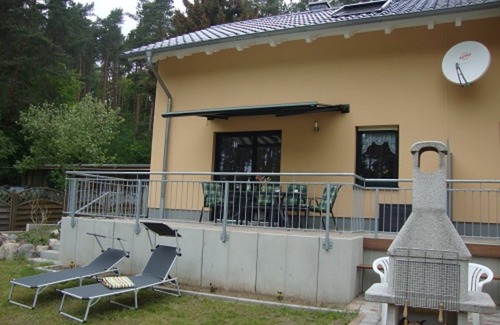 Krakow am See Maison | gaz Maison jumelée - Double Maison de vacances à la forêt