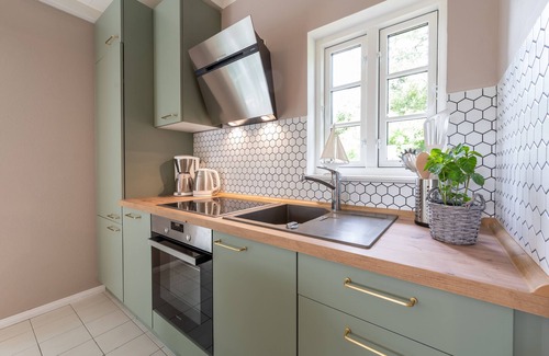 Altenkirchen Maison | Idyllic semi-detached house with terrace and huge garden, close to the beach