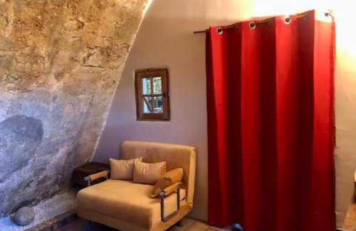 Andressac Chalet De Ski | Semi-Troglodyte du Coustal