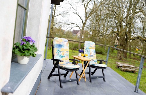 Dalkendorf Appartement | Manoir de séminaire et de loisirs - Gutshaus Bartelshagen