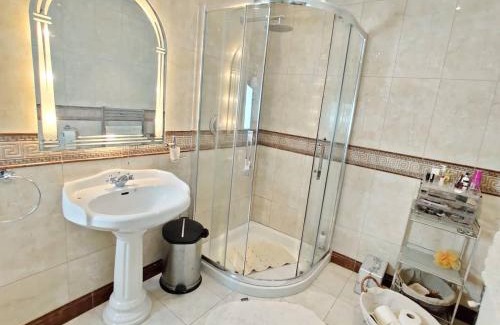 Foxford Maison | 'Senán' Luxury Double Room