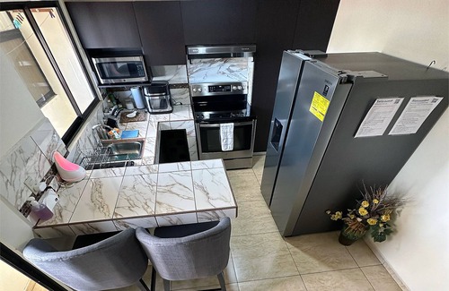 Cacique Appartement | Senderos Apartment, Self Check-in, Aeropuerto SJO