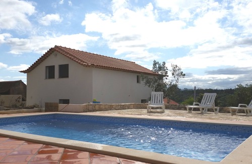 Nossa Senhora das Misericordias Villa | Senhora da Graça House - entre Fatima et Ourém ** (avec piscine) **
