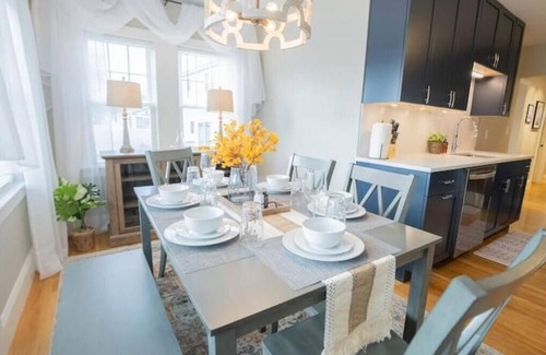 Malden Maison | Sensory Serenity: Parking, Netflix,Fast Wi-Fi in a Luxe Fragrance-Free Flat
