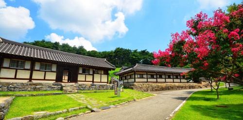 Seocheon Maison | Seocheon Munmun Traditional Hotel