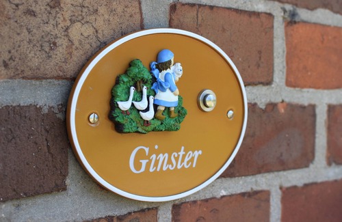 Wichtenbeck Copropriété | Separate bright vacation apartment Ginster on a former farm