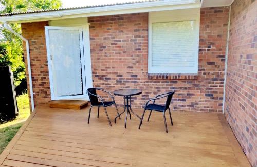 Forrest Hill Maison | Separate Entry Guest Room with Private Bathroom in Forrest hill