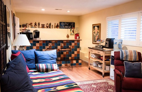 Leona Heights Maison | Unité de beaux-parents séparée dans les collines d'Oakland