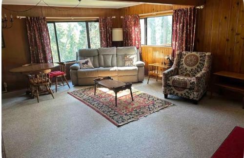 Posey Maison | Sequoia National Forest CabinD