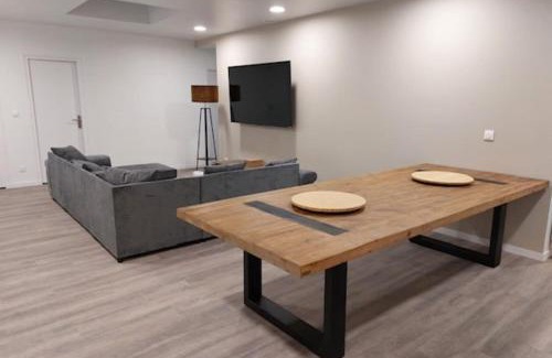 Saint-Etienne-du-Rouvray Appartement | SER LOFT 8 Grand appartement 8 chambres idéal groupes pros et familles