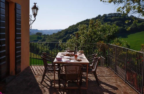 Bargni Appartement | Serafini Home N.6 by Yohome on the Fanesi hills 20km from the sea