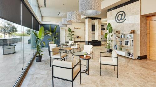 Montcada I Reixac Hôtel | Sercotel Ciutat de Montcada