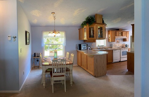 St Ignace Maison | Serendipity on Lake Michigan