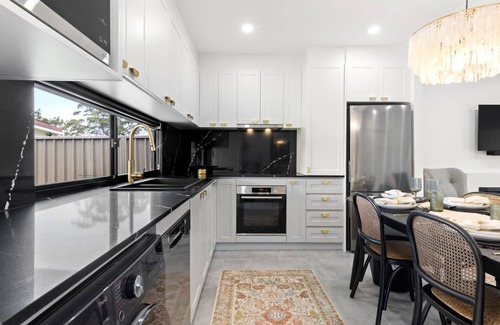 Sanctuary Point Maison | Serendipity Stays Jervis Bay - 5 Mins Walk to Beach
