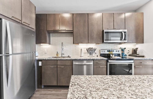 Montopolis Appartement | Serene 1BR luxe suite close to DT w/ fast WiFi gym