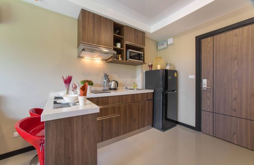 Nai Harn Appartement | Serene 1BR Retreat Near Nai Harn Beach S402
