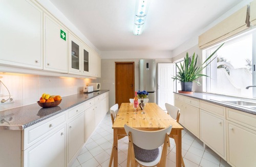 Silves Maison | Maison tout confort avec jardin et piscine privés