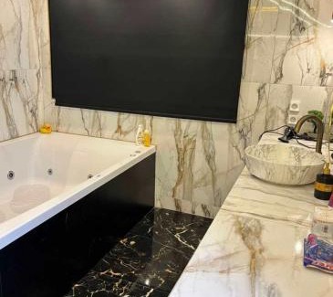 Stamata Appartement | Serene Anoixi Stay with Jacuzzi