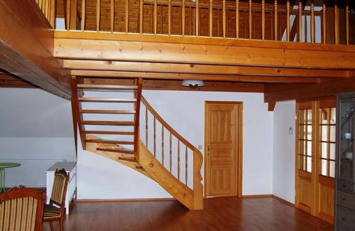 Hennenmatt Appartement | Serene Apartment in Rickenbach near Ski Lift