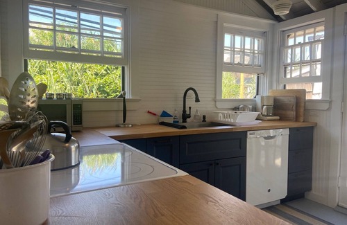 Atlantique Maison | Serene Beach Cottage Robbins Rest, Fire Island