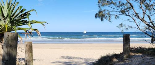 Marcoola Appartement | Serene Beachside Apartment