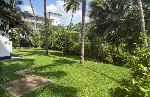 Gampaha Maison | Serene Deck Kadawatha