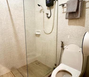 Lat Yao Appartement | Serene Escape 2 mins from SRT Wat Samien Nari