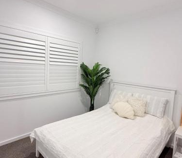 Tullimbar Maison | Serene Escape
