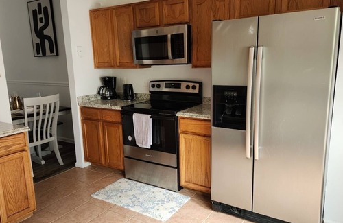 Montgomery Village Maison | Serene family-friendly townhome in cool Montgomery Village near to Washington DC