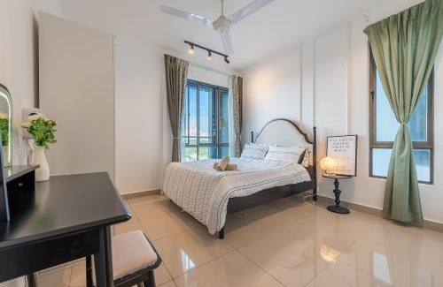 Brinchang Appartement | Serene French Family Retreat with Sunrise View