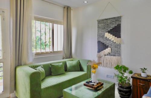 Nehru Place Appartement | Serene Hemkunt 1BHK Home in GK1