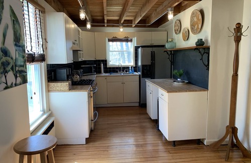 Shawanese Maison | Serene Home at Harveys Lake
