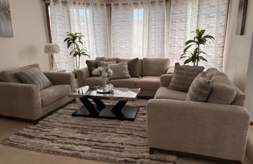 Gresham Maison | Serene home