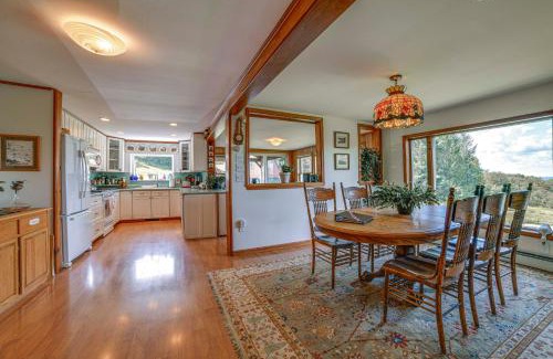 Jefferson Maison | Serene Home with Deck, Pond and Mtn Views in Jefferson