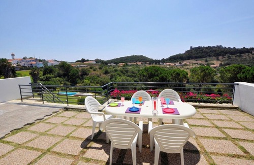 Zambujal Maison | Serene house 2 minutes from Sesimbra beach, very quiet.