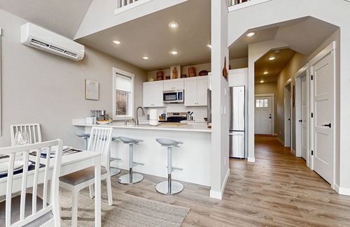 Lummi Island Maison | Serene Lummi Island Retreat with hot tub, stunning water & Mt. Baker Views