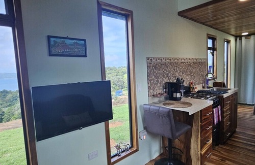 Arenal Maison | Serene mountain top retreat