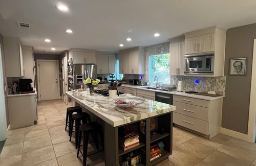Sandy Springs Maison | Serene Nature Escape By the River