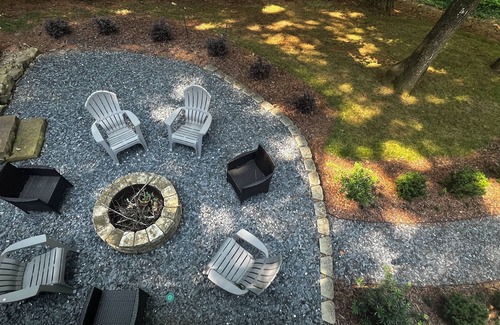 Sandy Springs Maison | Serene Nature Escape By the River