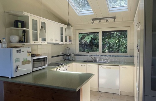 Opoutere Maison | Serene Opoutere Hideaway