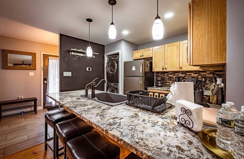 East Stroudsburg Maison | 2-bedroom, 2.5 baths Serene Pocono Mountains townhome